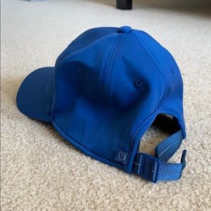Lululemon adjustable baseball hat